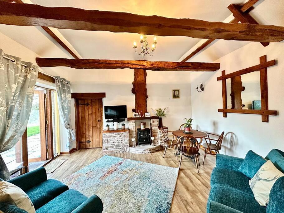 Detached One Level Stone Barn Llangwm-Isaf Exterior foto